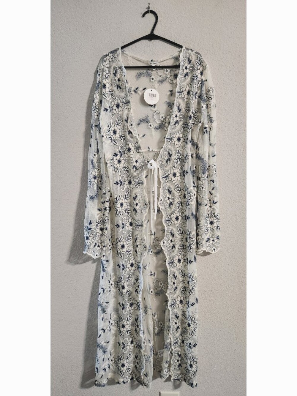 En Creme NWT The Stag L/S open lace floral cardigan Ivory/Blue Boho size small